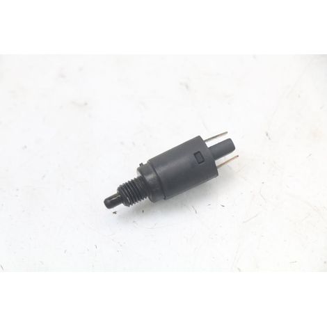 [PRODUIT D'OCCASION] CONTACTEUR FEU STOP GAUCHE PIAGGIO BEVERLY 125 1998 - 2005 (1/2)