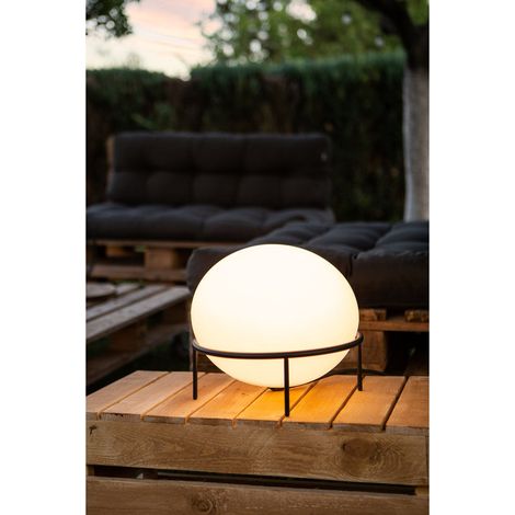 Lampe d'extérieur 230V, design soblre et épuré, Diamètre 30cm, ampoule E27 Max. 23W (non fournie) (1/3)