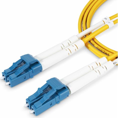 StarTech.com Cavo in fibra ottica duplex monomodale OS2 da LC a LC (UPC) da 2m, 9/125µm, 100G, Insensibile alla piegatura, Bassa perdita di inserzione, Cavo patch in fibra LSZH (1/5)