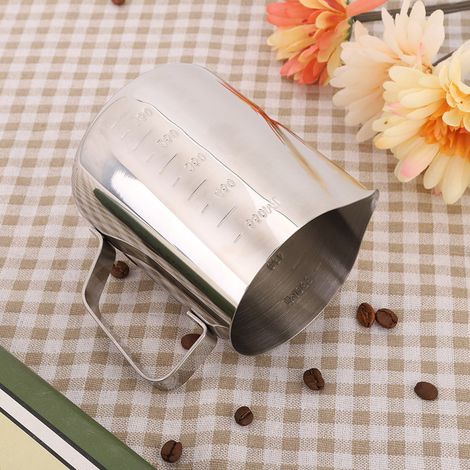 Pichet à lait en acier inoxydable pour cappuccino et latte art (1/5)