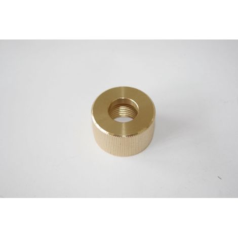 dado che il titolo del prodotto è in tedesco e si riferisce a un componente tecnico, la traduzione in italiano sarebbe: Morsetto di collegamento W21,8 x 1/14' - Connessione manuale