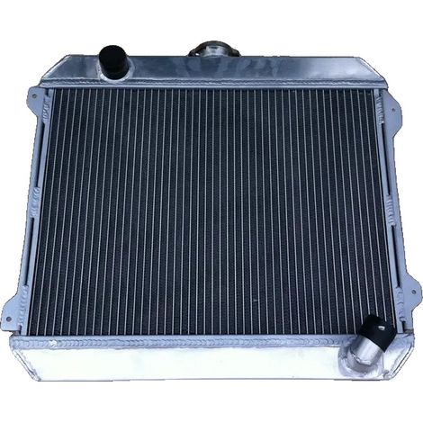 Radiador de aluminio, tamaño del núcleo 475 mm × 360 mm × 56 mm, tamaño total 530 mm × 470 mm × 80 mm, salida superior/inferior 35 mm / 35 mm, peso 8,5 kg, 3 filas (1/2)