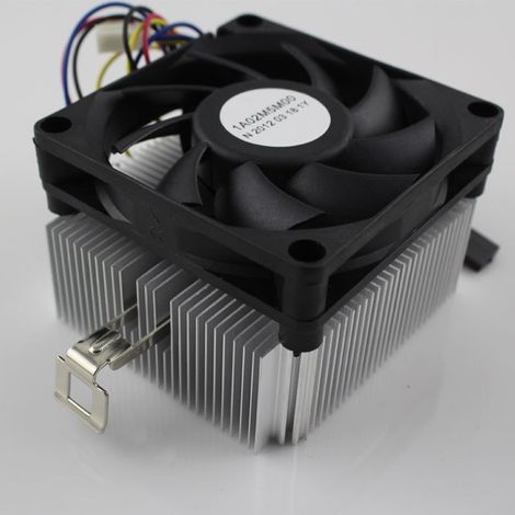AMD Desktop PC CPU Cooler (AM3/AM4 platform) 940 with 7cm fan and 25mm height