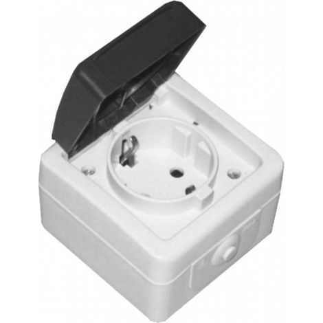 FPLUS base estanca ttl 16 a. , Mecanismo:	Base con toma tierra lateral
Estanqueidad:	IP54