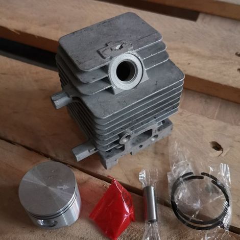 Cylindre FS85 FS75 FS80 FC75 FC85 FR85 HT70 HT75 (34 mm), diamètre du cylindre 34 mm, avec segments de piston, convient aux débroussailleuses/taille-haies Stihl. (1/5)