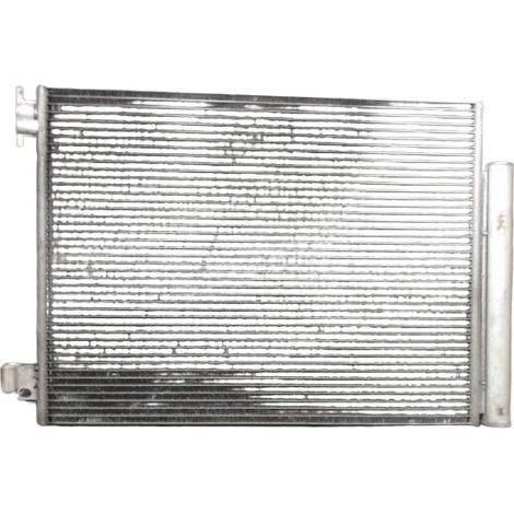[PRODUIT D'OCCASION] Condenseur Climatisation RENAULT Captur ♻️ Ref Oe. 921006843r - Garantie à vie (1/5)