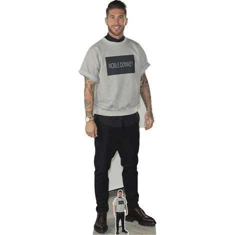 Figurine en carton Sergio Ramos Footballeur en Tshirt -noble donkey - Haut 186 cm (1/5)