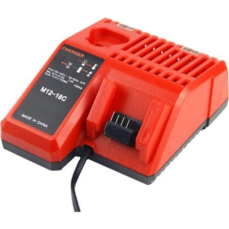 Milwaukee Doppelladegerät 12/14,4/18 V 3,0 A, Schnellladegerät für Lithium-Ionen-Akkus – EU-Stecker (1/3)