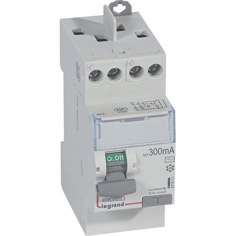 Interrupteur différentiel DX³-ID arrivée haute et départ haut à vis 2 Pôles 230V 25A type AC 300mA 2 modules LEGRAND 411613 (1/2)