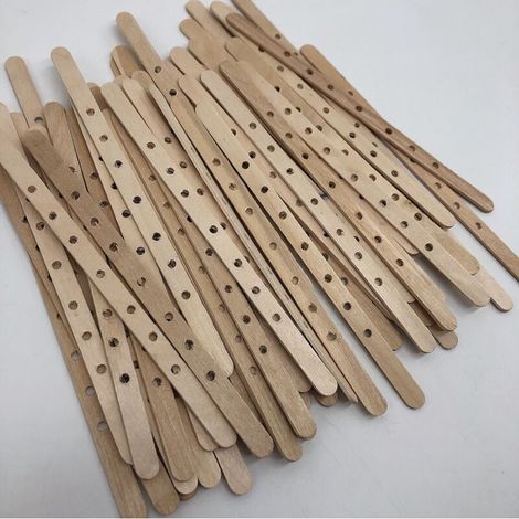 Set mit 100 Kerzenhaltern aus Holz, Dochtzentrierer, Dochtleisten und Dochthalterungen für große und mehrdochtige Kerzen. 18 cm x 0,5 mm