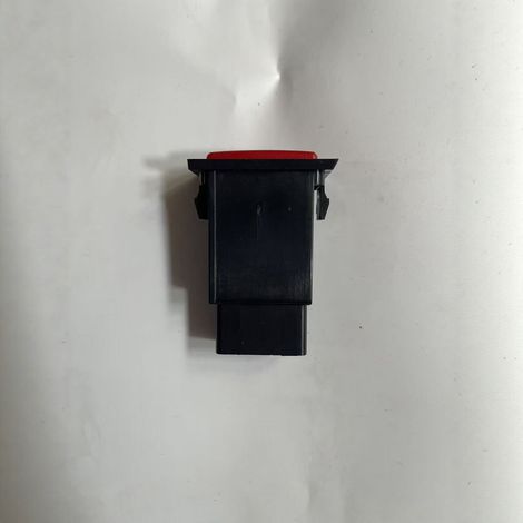 84332-26080 is suitable for Toyota Hiace hazard warning switches and Jinbei car alarm light switches. (1/4)