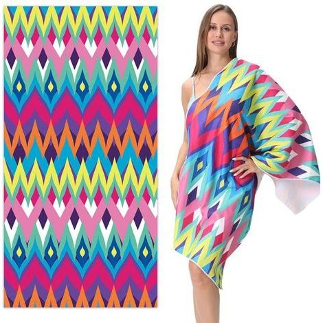 Trendy unisex beach towel with quick-dry feature.