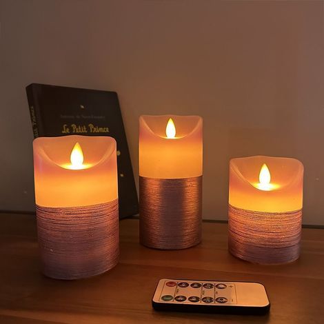Arum Lighting – Lot de 3 bougies LED violettes flamme vacillante blanc chaud – Télécommande avec réglage d'intensité – Utilisation intérieure uniquement (1/4)