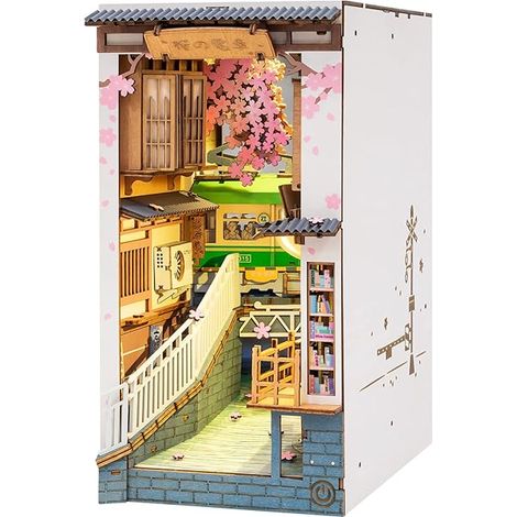 Sakura Densya Book Nook Maison de Poupée en Bois, Booknook Japon avec Lumières LED DIY Miniature House, Diorama Etagère Décor Cadeau (1/5)