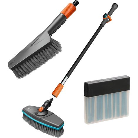 Gardena Cleansystem Brush Soft & 90cm Handle Cleaning Windows & Hand Brush (1/5)