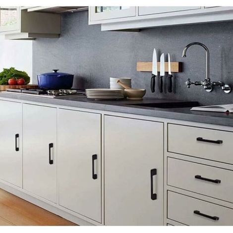 Poignée Meuble - Entraxe 160 mm - Alliage Aluminium - Pour Cuisine Porte Tiroir Armoire - Noir - 10 Pièces (1/4)