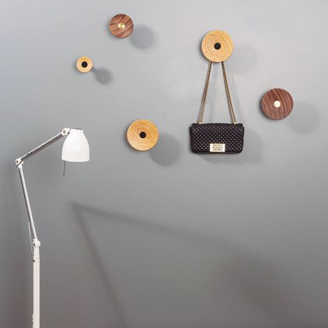Percha Zoot D60 Latón + Nogal  - ZOOT - Perchas decorativas para pared (1/4)
