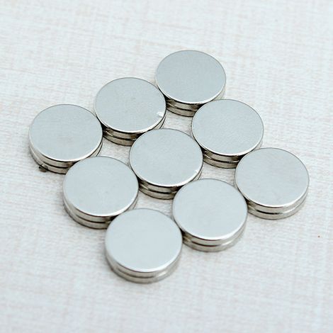 50 aimants néodyme-fer-bore ultra-puissants, pierres de fer, aimants permanents en terres rares, aimants pour magnétothérapie, ronds (1/5)