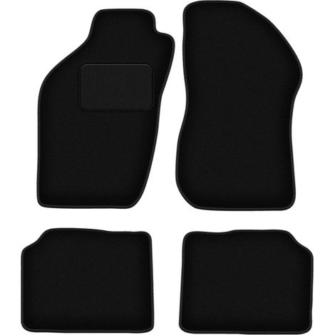 Tapis en velours noir pour : Alfa Romeo 145 à hayon (1994-2001) (1/5)