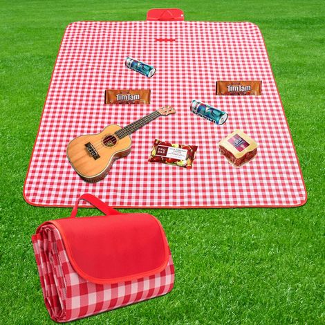 Picnic Blanket 150 x 200 cm, Foldable Picnic Blanket for Outdoors, Waterproof and Sandproof, Transport Mat for Family, Beach, Camping (Red Grid) (1/4)