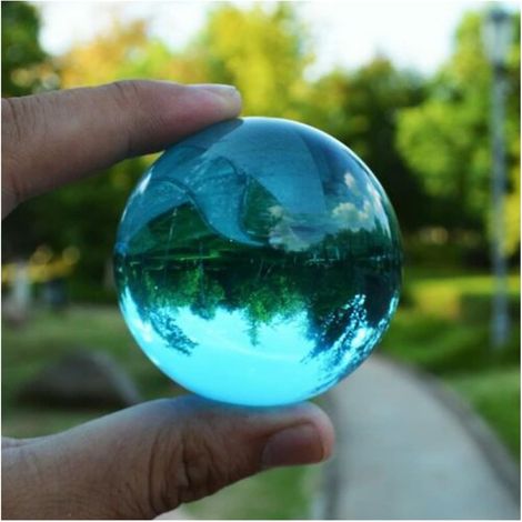 Sea Blue Asian Rare Natural Quartz Magic K9 CrystalBall Decor Sphère 40/50/60mm Sans support Baoding Ball Pierre semi-précieuse Jade Exorcise Evil Spirits Money Drawing Collections de la maison ( Size (1/5)