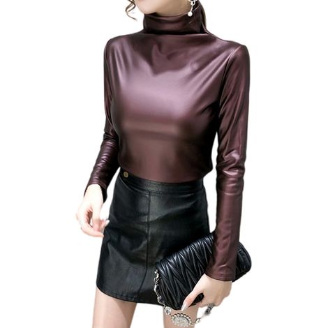 Chemisier/blouse à col roulé mat pour femme, manches longues, en similicuir. (1/5)