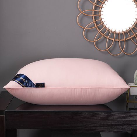 Bed pillows filled with polyester, soft and supportive, for restful sleep (48 x 74 cm). - AquaForge (1/5)