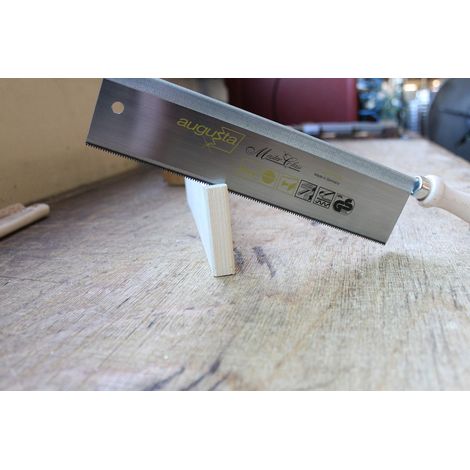 Augusta 2135 250 AMA - Sega 250 mm, per tagli obliqui, per legno e cornici (1/3)