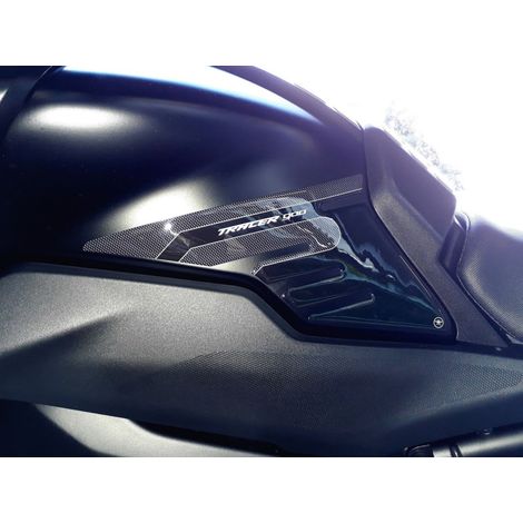 2 ADESIVl PROTEZIONI LATERALI SERBATOIO compatibili con YAMAHA TRACER 900 18-20 (1/2)