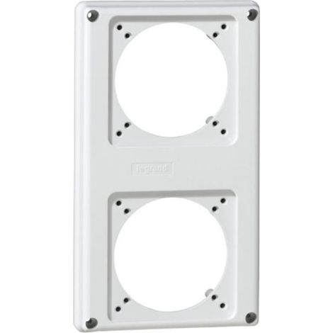 Plastron P17 220x125mm recevant 2 prises 16A pour composer un coffret P17 LEGRAND 057713