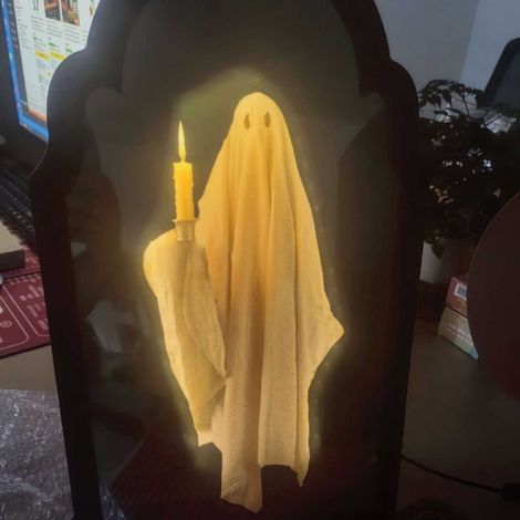 New Ghost Hologram Mirror, a novel Halloween decoration featuring wave-shaped ghost candles - remote control.