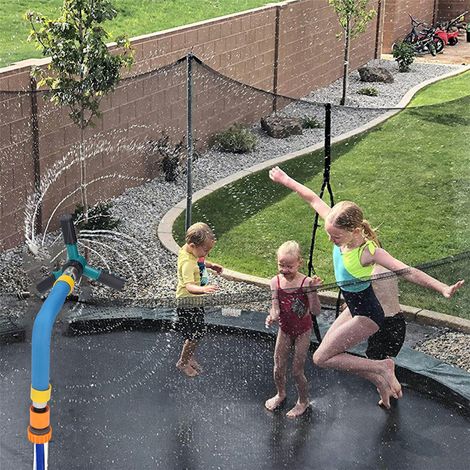 Arroseur Trampoline Automatique Rotatif pour Enfants - Sprinkler Plastique pour Jardin et Jeux d'eau en Plein Air (1/5)