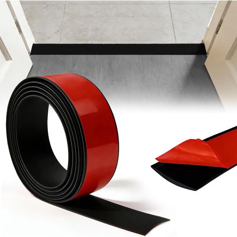 Barre de Seuil Adhesive, Seuil de Porte 2M x 5CM, Bande de Transition Sol PVC Auto-adhésive, Profilé de Transition pour Couvrir les Espaces entre Carrelage et Parquet (Noir-2m5cm) (1/5)