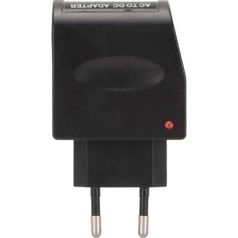Adaptateur secteur 12 V CA/CC avec prise allume-cigare pour petits appareils électroniques de voiture (prise européenne 100-240 V). (1/5)
