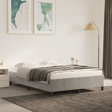 Cadre de lit 140x190 cm en velours gris clair, sans matelas, pieds robustes et lattes en contreplaqué pour un sommeil reposant et une distribution optimale du poids. (1/4)