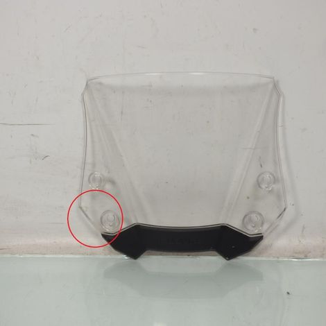 [PRODUIT D'OCCASION] Pare brise origine pour moto Suzuki 650 DL V-strom 2017 à 2020 (1/3)