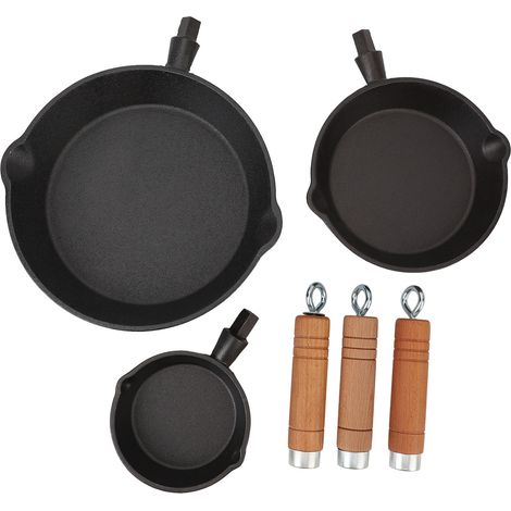 Set aus 3 kleinen schwarzen Gusseisen-Bratpfannen, vorbehandelt, mit Holzgriff und Antihaftbeschichtung, ideal zum Braten von Eiern. (1/5)