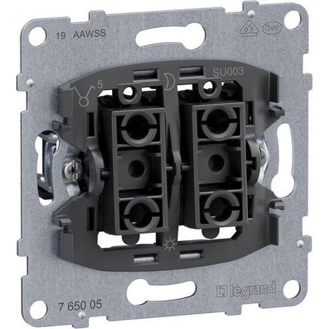 Legrand EINSATZ SERIENSCH.10AX STECKKL (765005 SEANO)
