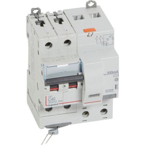 Disjoncteur différentiel monobloc DX³6000 10kA arrivée haute et départ bas à vis 2P 230V à 400V - 40A - typeAC 300mA - LEGRAND