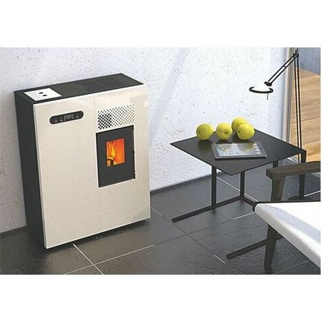Camilla - Estufa de pellets de 4,6 Kw de marfil