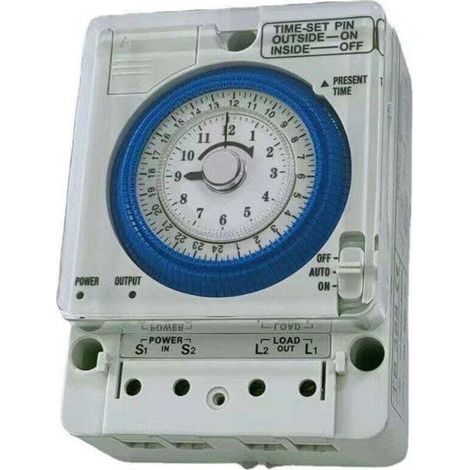 Horloge analogique. Minuterie mécanique pour l'automatisation des systèmes 24 heures. (1/5)