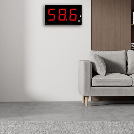 Ce sonomètre numérique mural doté d'un grand écran LCD de 3 pouces est un instrument de surveillance et de test des décibels avec une plage de mesure de 30 à 130 dB et comprend une alarme sonore. (1/5)