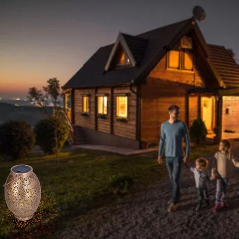 Charmantes lampes solaires d'extérieur, suspensions décoratives au design unique pour votre jardin et votre terrasse, en métal rustique résistant - AquaForge (1/5)