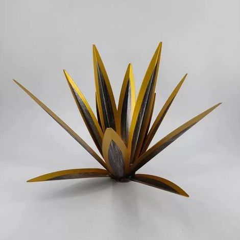 Ornement de jardin en métal représentant une plante d'agave - Sculpture rustique en métal - Statue de jardin rustique - 35 cm, 9 feuilles (jaune) (1/4)