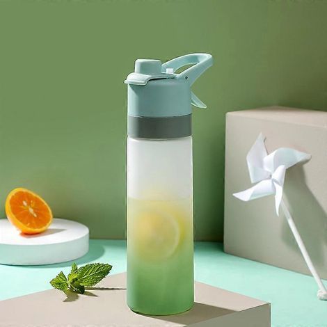 Insulated cup from 501 to 600 ml with color gradient mist and water jet, ideal for outdoor sports. (1/4)