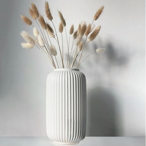 20 cm hohe, weiße, gerippte Keramikvase für Pampasgras, dekorative Vase für Tischdekoration (1/5)