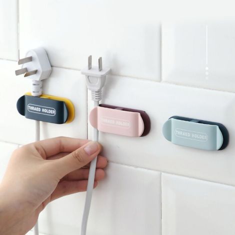 Multifunktionale, selbstklebende Wandhalterung zur Befestigung von Steckdosen ohne Bohren, ideal für Wohnzimmer, Küche und Schlafzimmer (Farbe zufällig). (1/5)