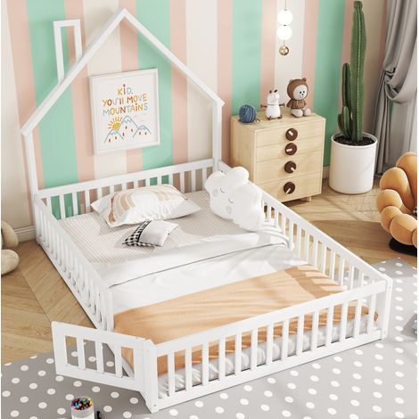 Lit enfant 140/200 cm blanc en bois de pin et MDF avec forme cheminée (1/5)
