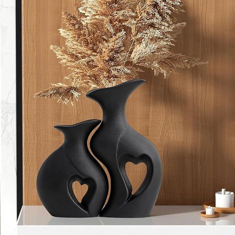Set Black Ceramic Vases Matte Heart Shaped Vases Boho Decoration for Dining Table, Library, Living Room, Bedroom (1/5)