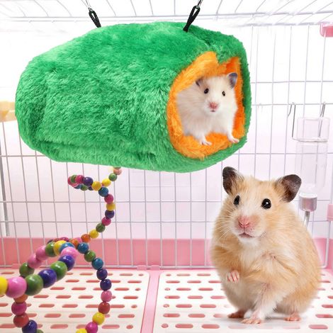 Petit hamster en bois avec balançoire en forme de grande roue et nid en coton pour l'hiver, avec crochet. (1/5)